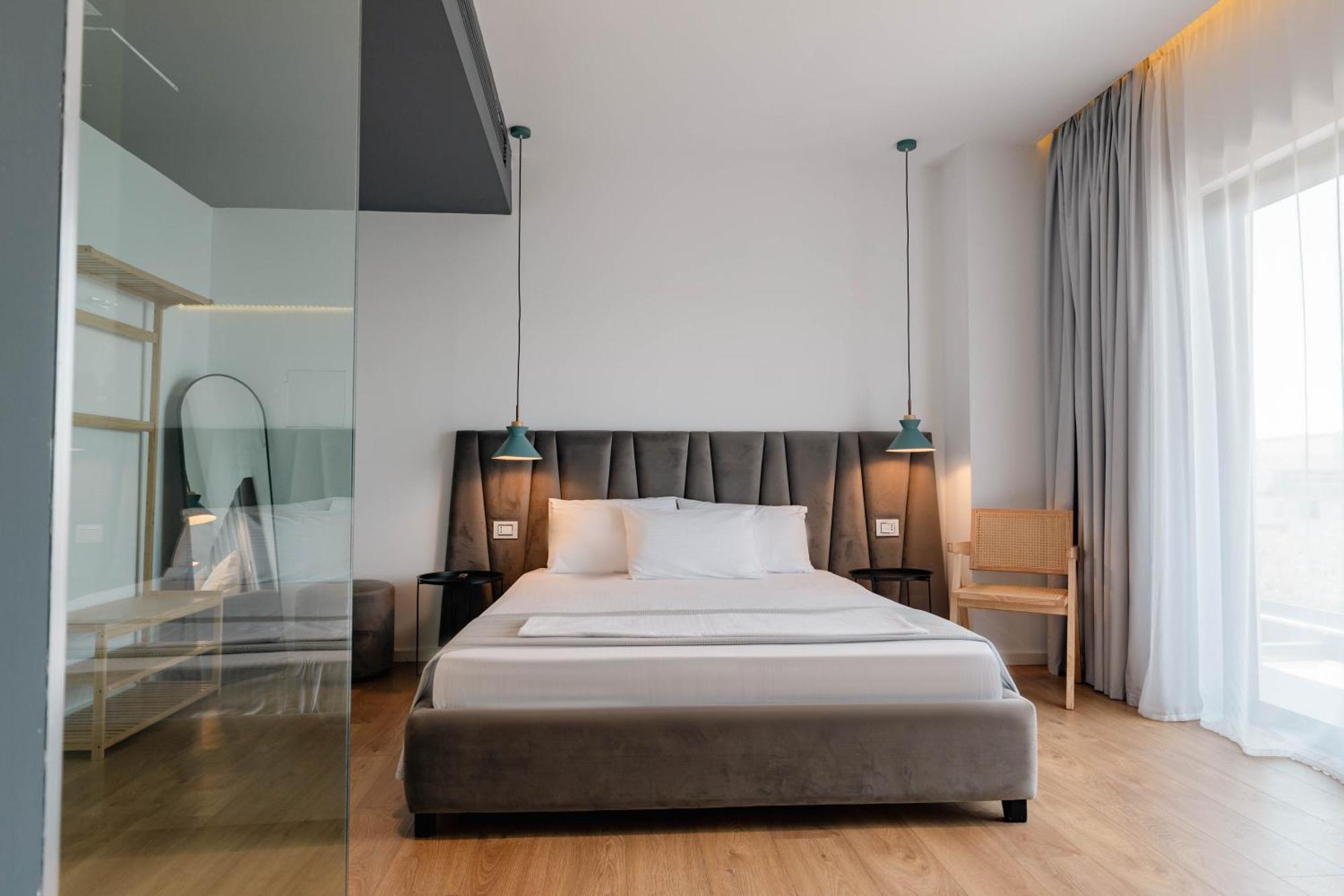 Kanes Boutique 3* Saranda