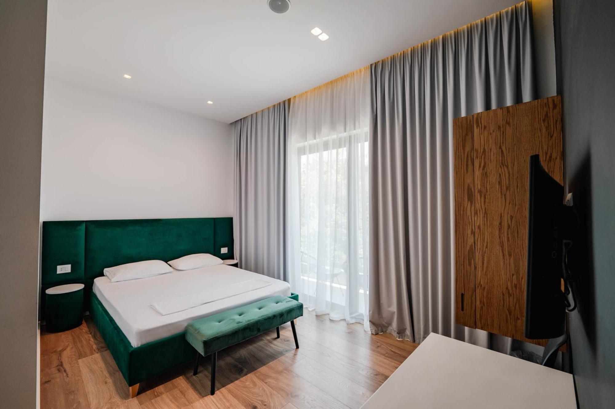 Hotel Kanes Boutique 3*