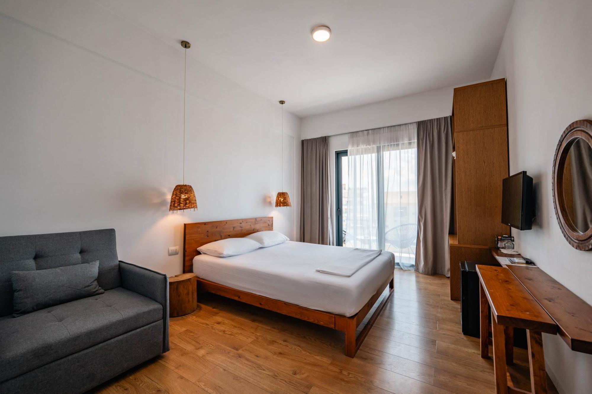 Kanes Boutique 3* Sarande